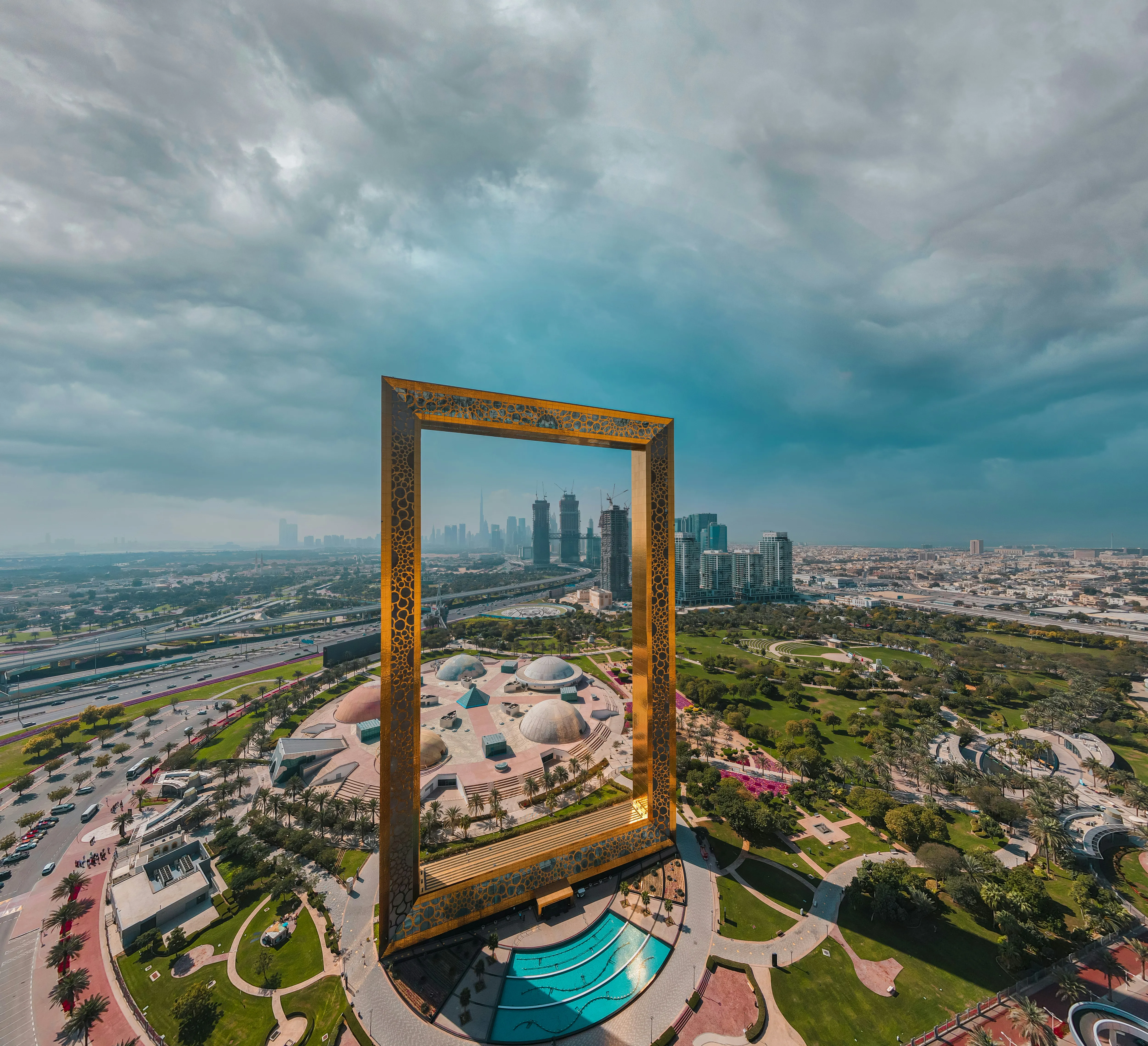 Dubai Gallery Image 1